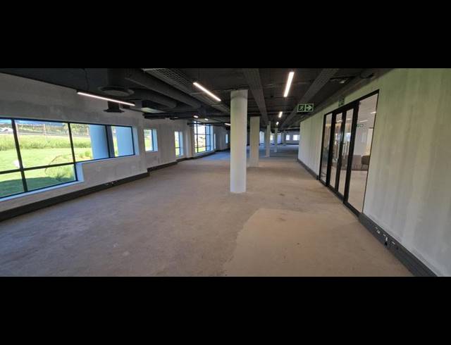 BUSINESS PROPERTY TO RENT IN VORNA VALLEY